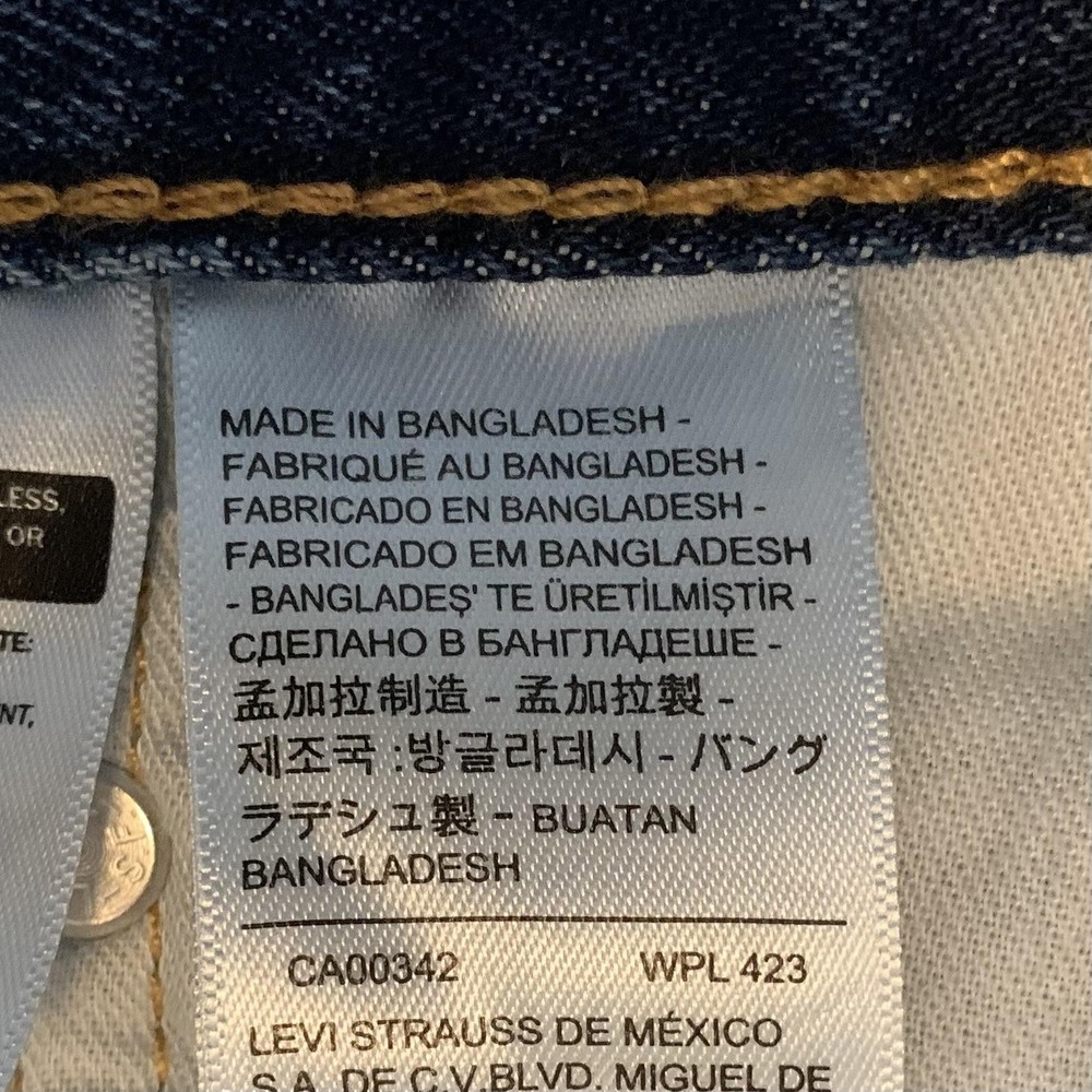 Levis 550 Relaxed Fit Tapered Jeans Mens 52x30 Blue Medium Wash Denim Pants - Picture 4 of 12